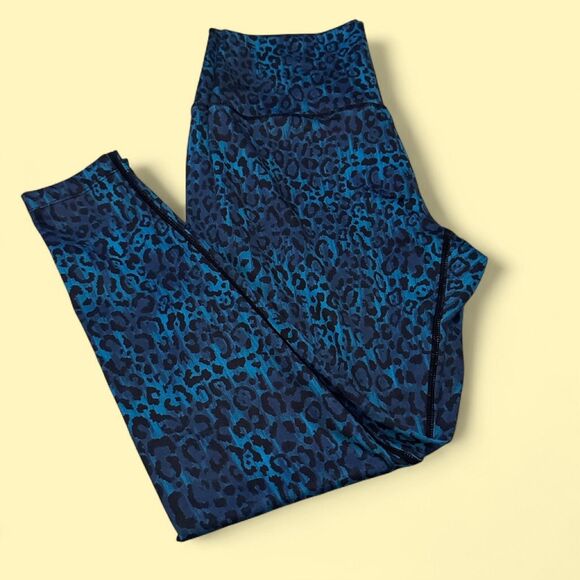 Kira Grace Pants - Kira Grace bright blue leopard print leggings Size L